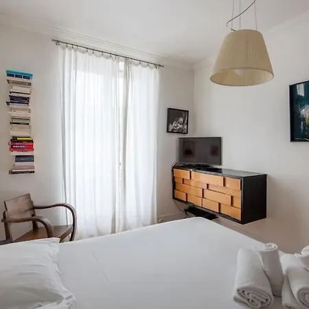 Legendre - Spacieux A Batignolles
