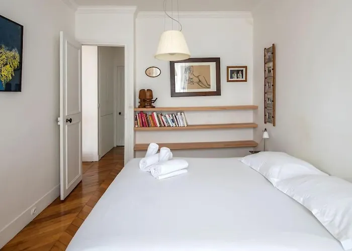 Legendre - Spacieux A Batignolles Paříž