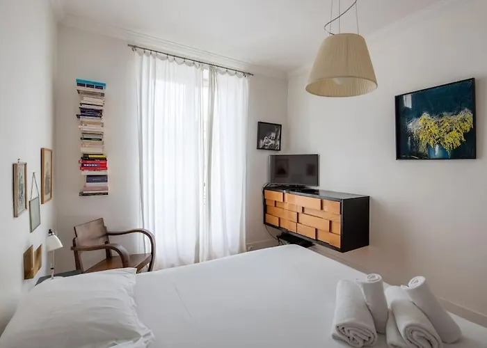 Legendre - Spacieux A Batignolles