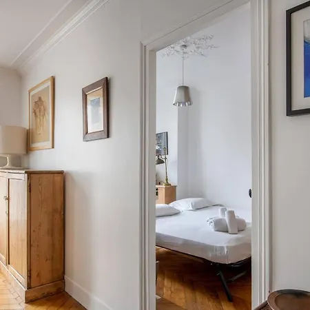 Legendre - Spacieux A Batignolles Appartement Paris